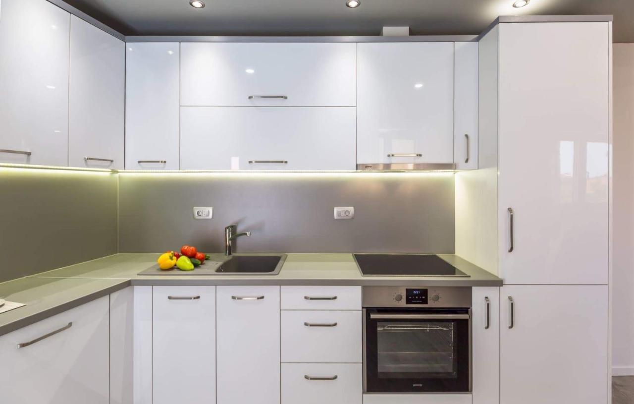 Apartman Dva Макарська Екстер'єр фото